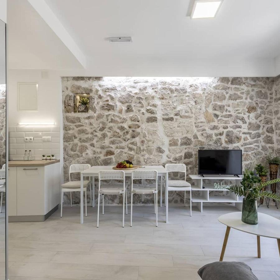 Luxury Apartments Skalinada Near Beaches, Tisno - Dalmatia Экстерьер фото