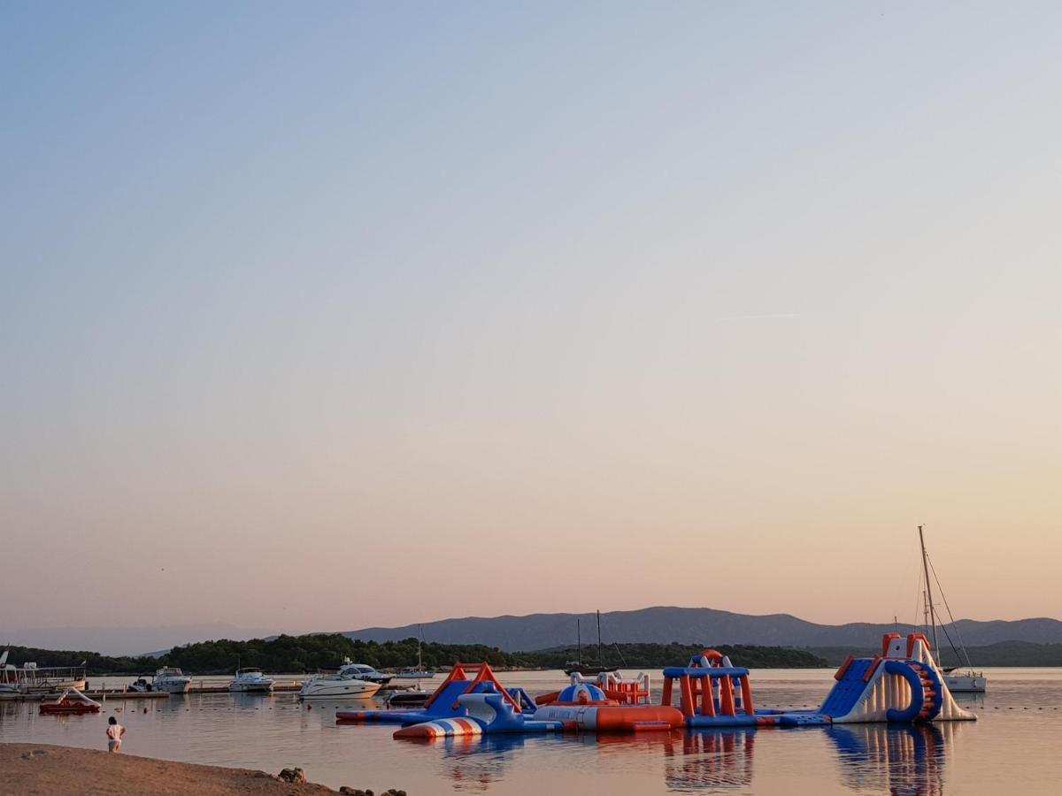 Luxury Apartments Skalinada Near Beaches, Tisno - Dalmatia Экстерьер фото